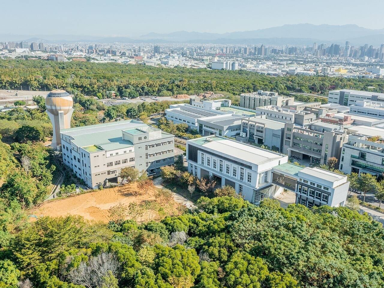 台中工業地產交易破200億 產業走廊成形