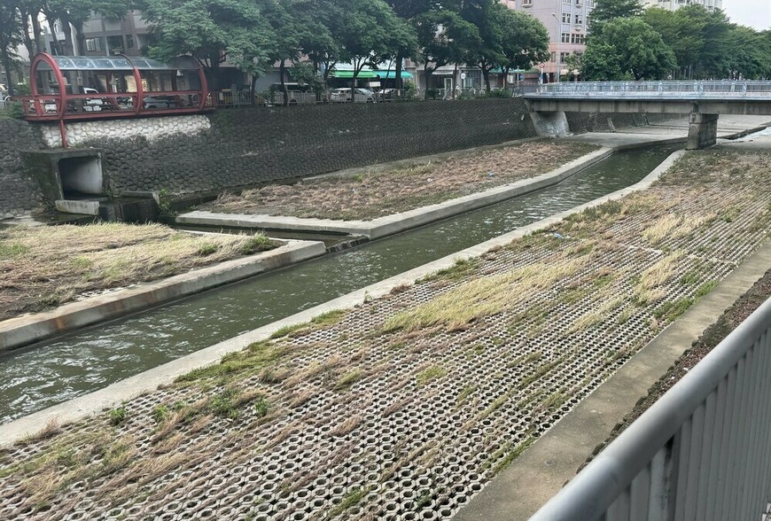 房市失速列車！成交量雪崩房價卻飆天價的「恐怖平衡」內幕 | M傳媒