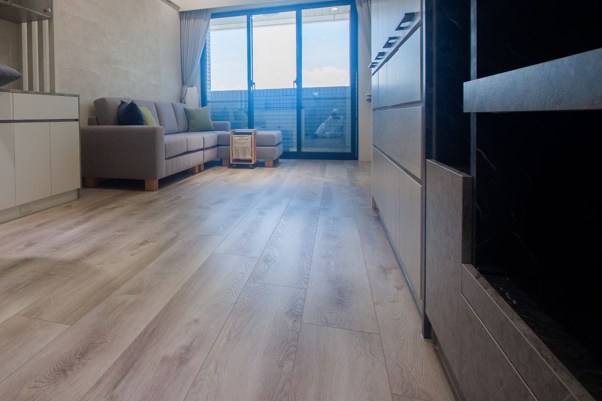 疫情在家，看膩家中空間怎麼辦？3 大技巧讓你換張沙發換個氛圍！