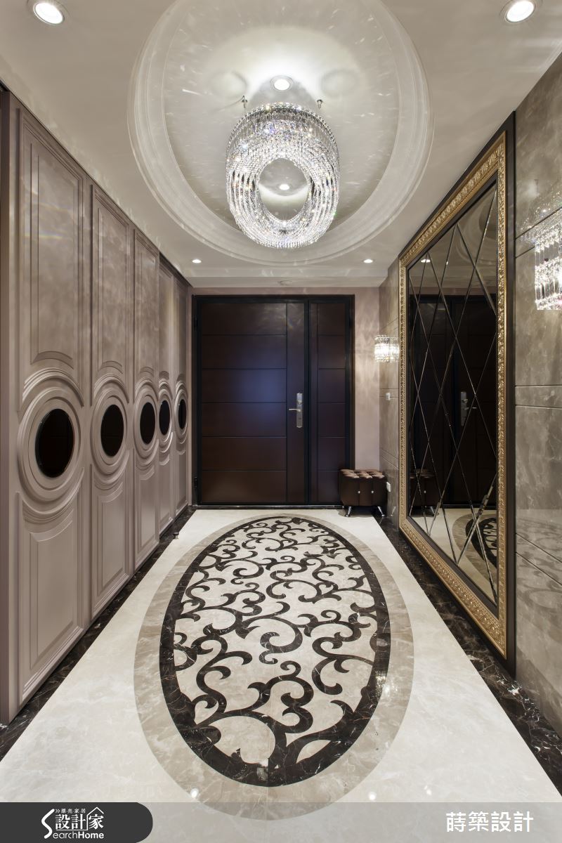 訂製專屬凡爾賽宮 擁有華麗氣場的 60 坪貴族風宅邸