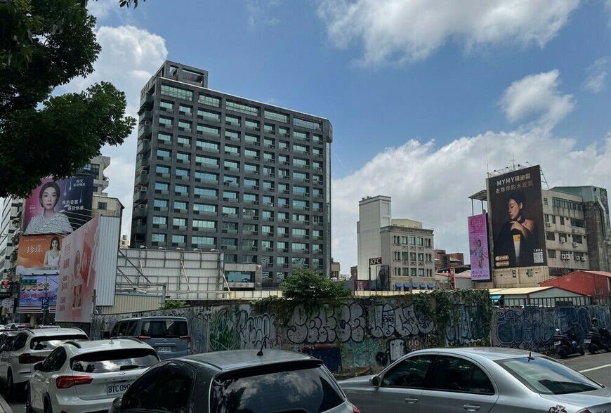 房市剛性需求被戳破？全台建案銷售來客量腰斬再腰斬 | M傳媒