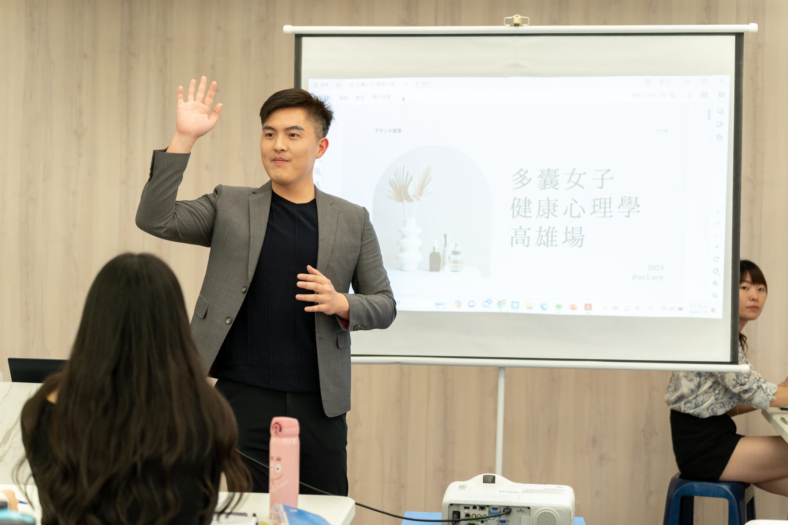 PMOS 的卵巢小點不是腫瘤 :從發炎理解卵泡為什麼停在半路