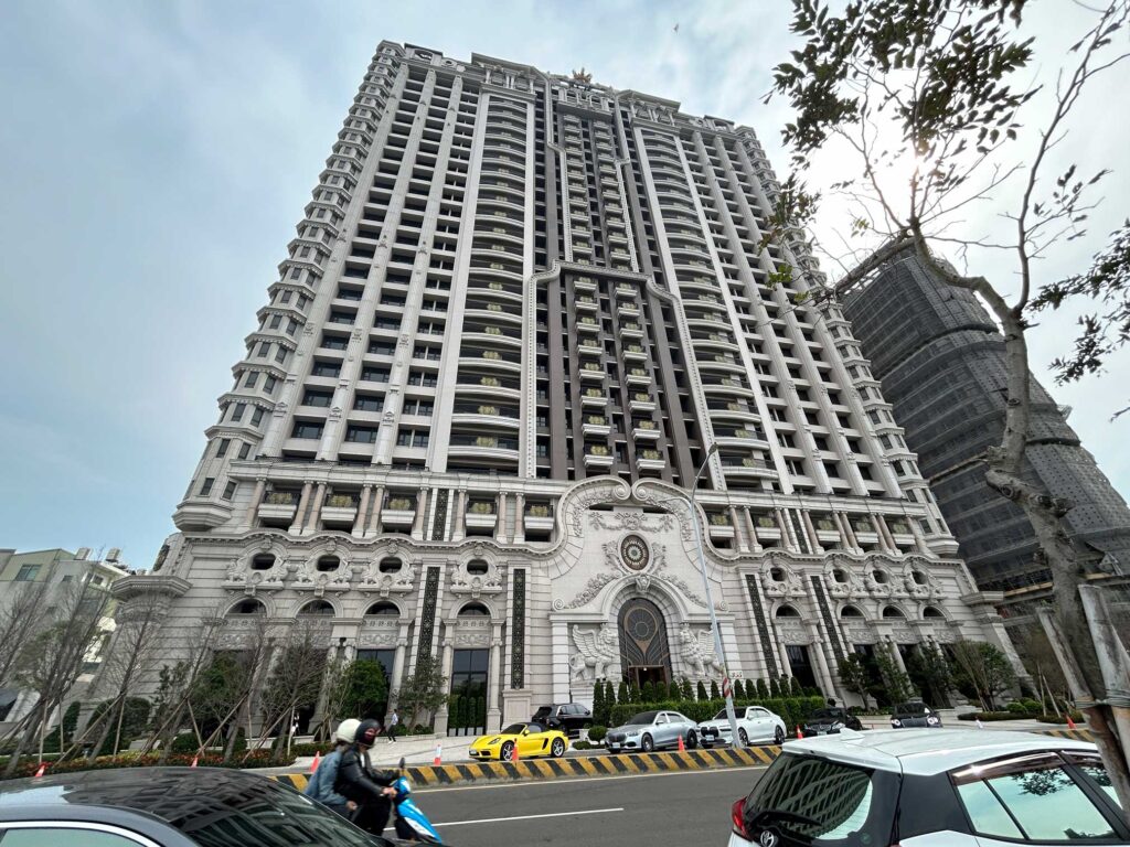 台南大坪數唯一全棟鋼骨結構豪宅推出