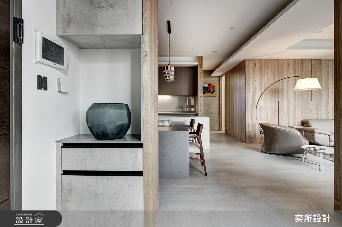 最懂你的優雅灰！用中古屋打造休閒風單身宅