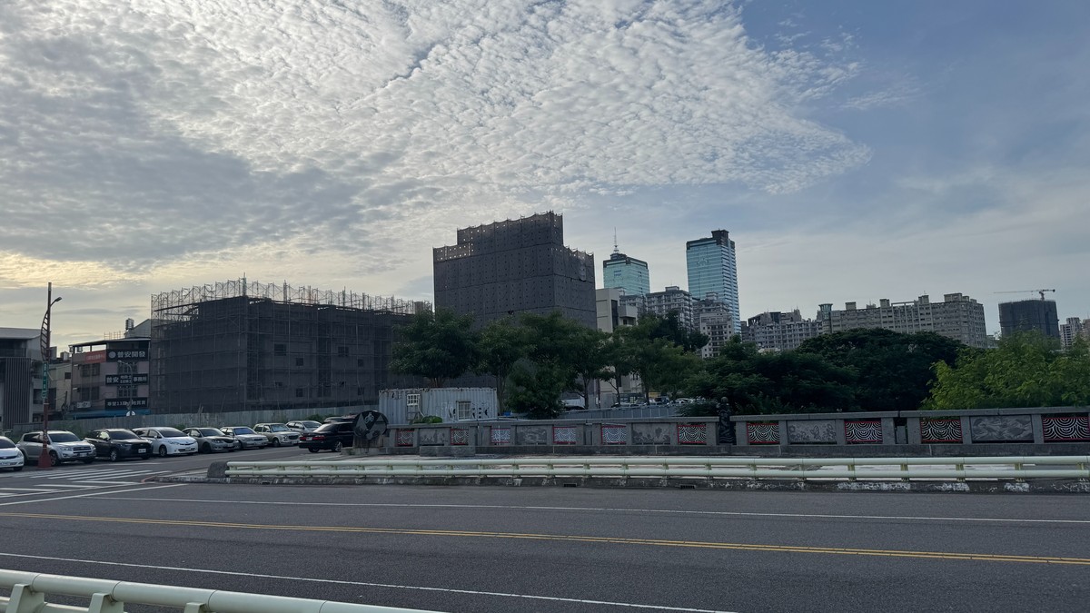 台中520檔期急凍！推案量「蒸發63％」專家揭3大關鍵：房市不是冷是「卡...
