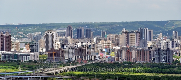 讓利減議價縮 一月住展風向球續亮藍燈