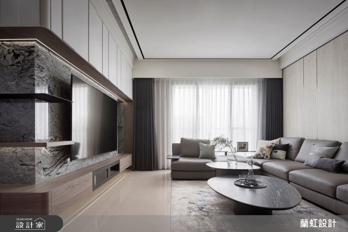 現代風樓中樓的大器風範！電視端景牆、日光餐廳，創造一家四口的質感生活
