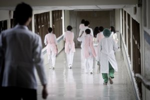 25大醫院財報全揭密　肥老闆瘦醫護手法曝光