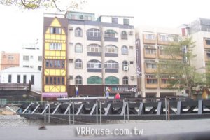 台中水岸公園宅 遊民、黑蚊問題多