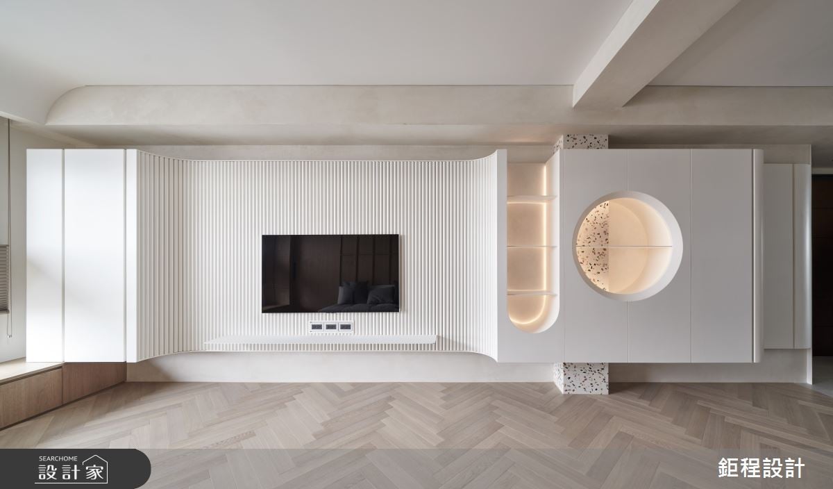 台北市老屋都更後，為新家注入溫暖、藝術之魂，電視牆、書房、臥室綻放...