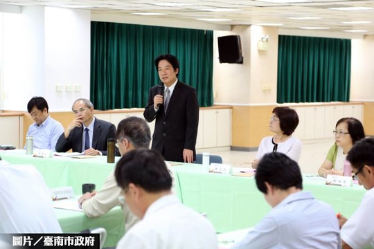 賴清德允諾　任內必蓋小巨蛋　