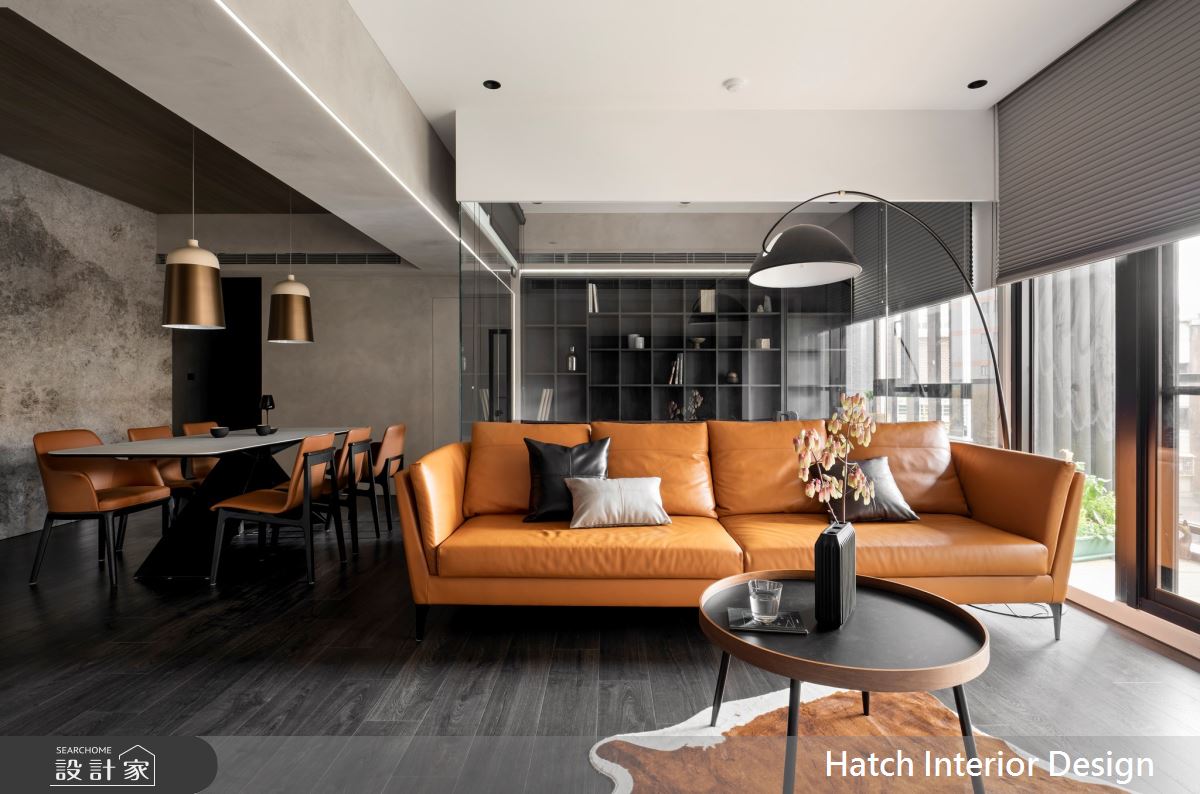 中古屋蛻變時尚奢華宅！光帶導引動線，格柵與玻璃隔間延展開闊視野