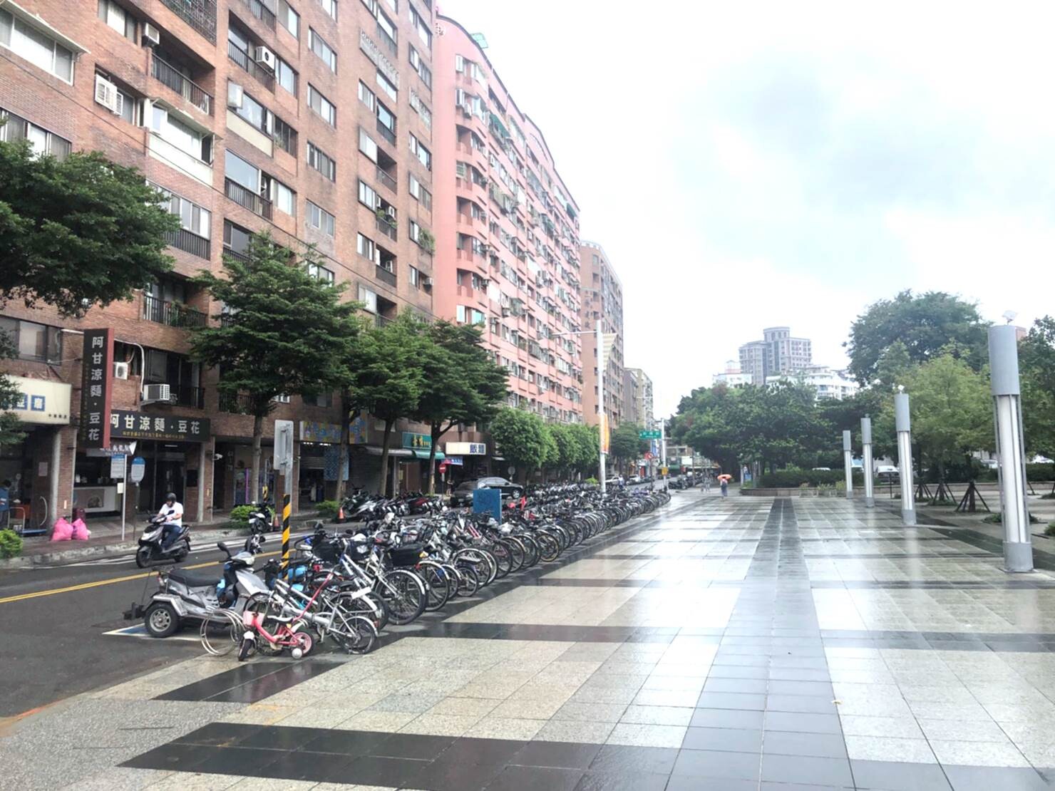 安新建經新北區經理鄭乃誠提醒,購屋到交屋約有30日空窗期,透過履約保證 ... 保管、產權動態查核、一手交屋一手交錢」,協助降低首購族交易風險。(圖片來源:安心建經) 安新建經新北區經理鄭乃誠提醒,購屋到交屋約有30日空窗期,透過履約保證 ... 保管、產權動態查核、一手交屋一手交錢」,協助降低首購族交易風險。(圖片來源:安心建經)