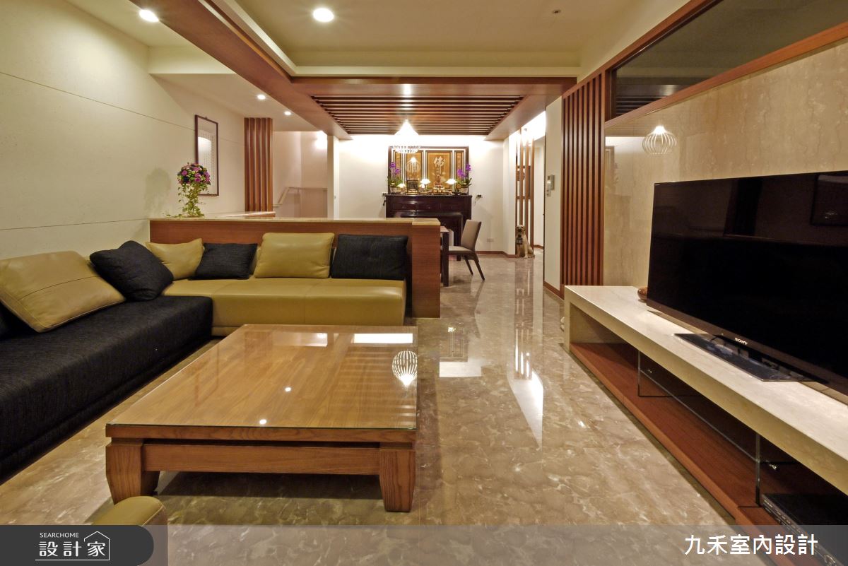 纏人老屋變禪人雅居！一次坐擁 2 種現代風客廳的透天厝