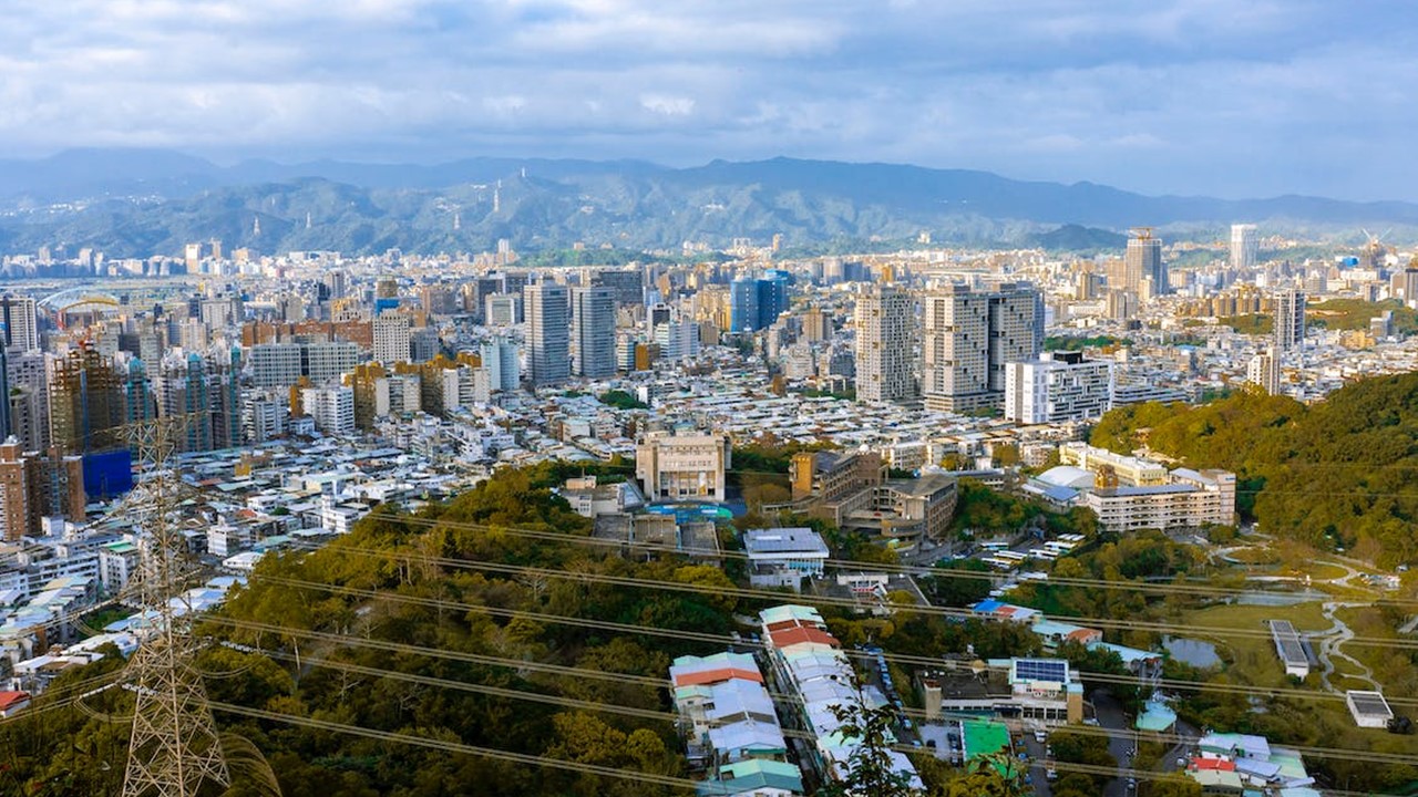 有房的佔多數價跌有難度！ 他嘆「越晚越難買」網勸：打不贏就上車