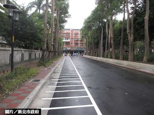 思賢國小旁通樂　 8米計畫道路開通