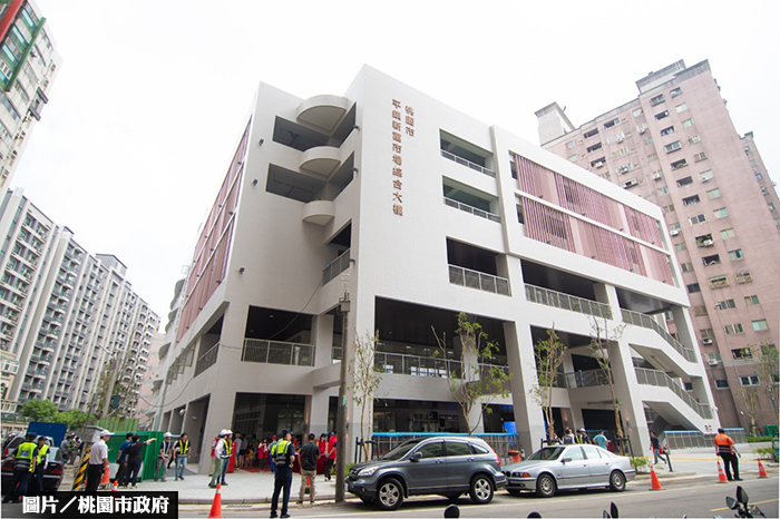 桃園平鎮新富市場綜合大樓 月底完工