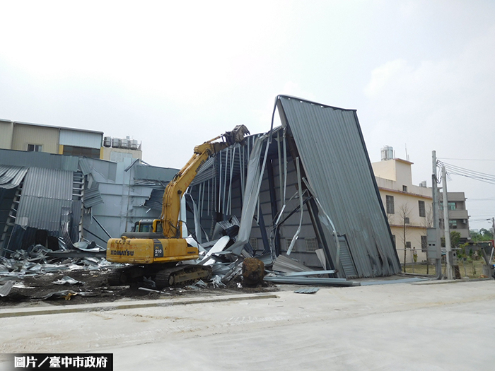 違反土地使用管制代拆 中市即起收費