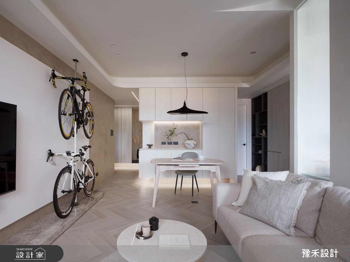 23坪侘寂風居家質感！弧形線條與通透格局串連，體現輕盈自然的生活態度