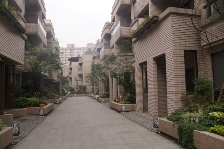 基隆悅莊美式別墅 處處綠意快樂又健康