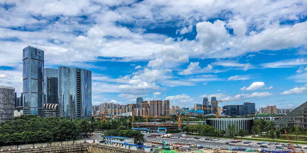 成都房市火熱 逾4萬人搶786套房創年內記錄