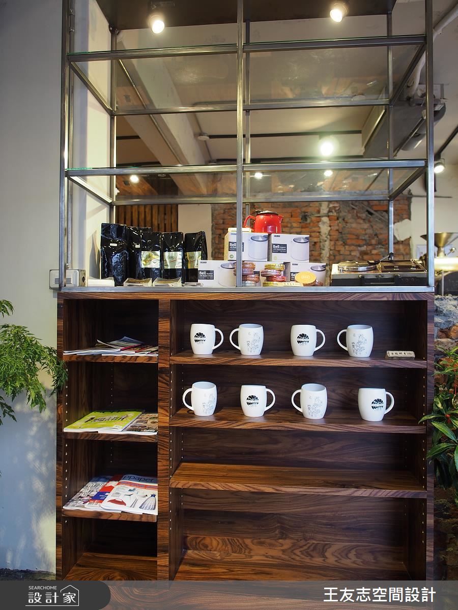 來老屋喝一杯咖啡，聽工業風的設計故事