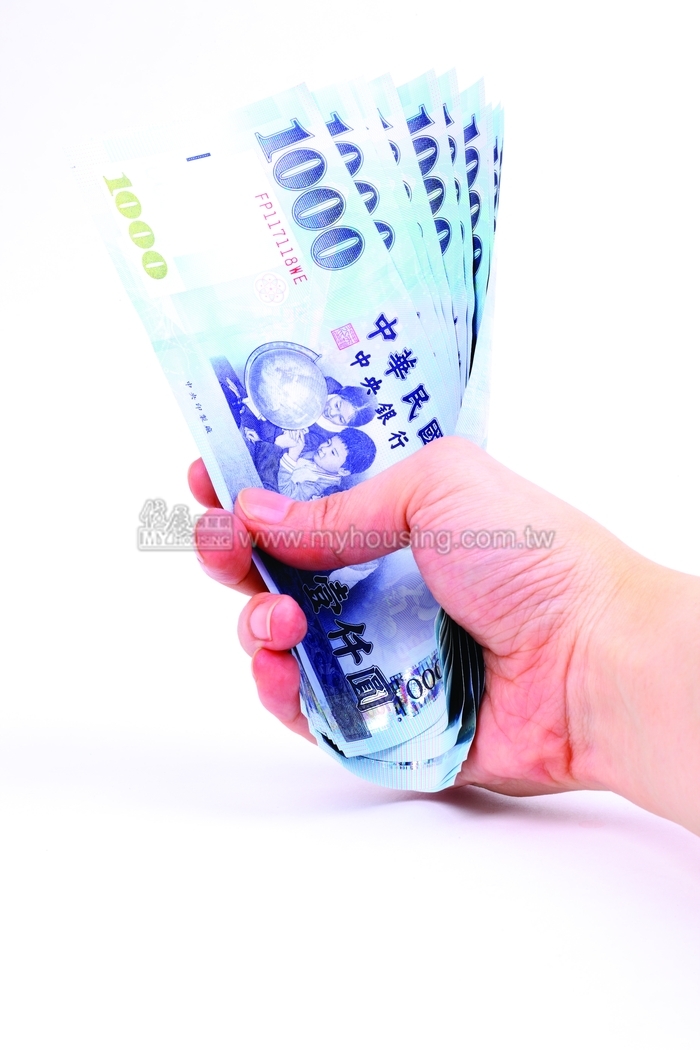 有錢人的遊戲　豪宅四個月內轉手二次