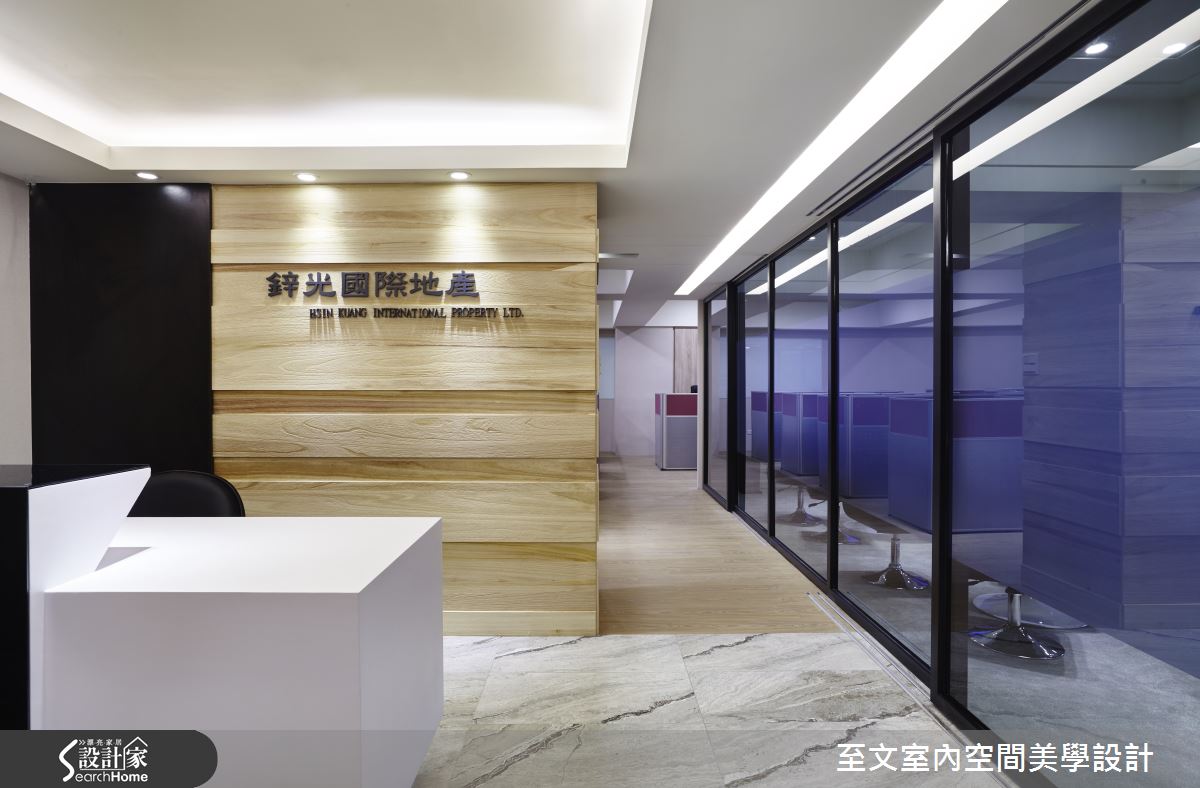 迎入清透明亮氛圍 讓心情煥然一新的辦公室！