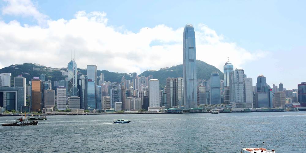 香港房價 要不吃不喝20.7年才能置產…