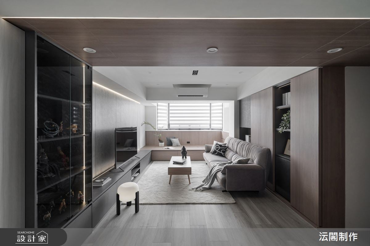 30坪老屋煥顏新生！窗邊臥榻、玻璃拉門的餐廚區與時尚系統收納，創造內...