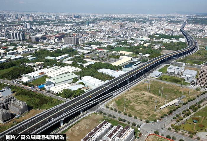 台74線維修中 民眾請注意改道行駛