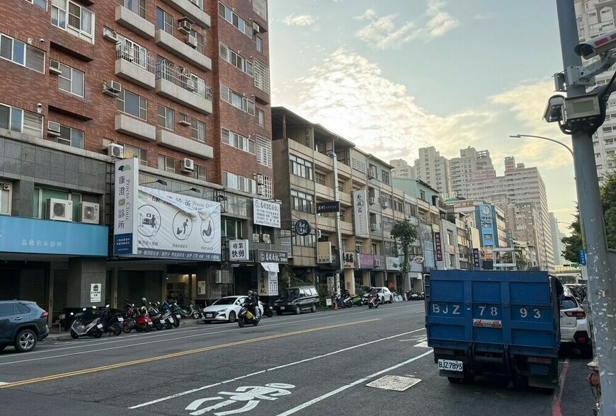 「營建熱、不動產冷」雙線分裂：央行精準控盤房市真相 | M傳媒