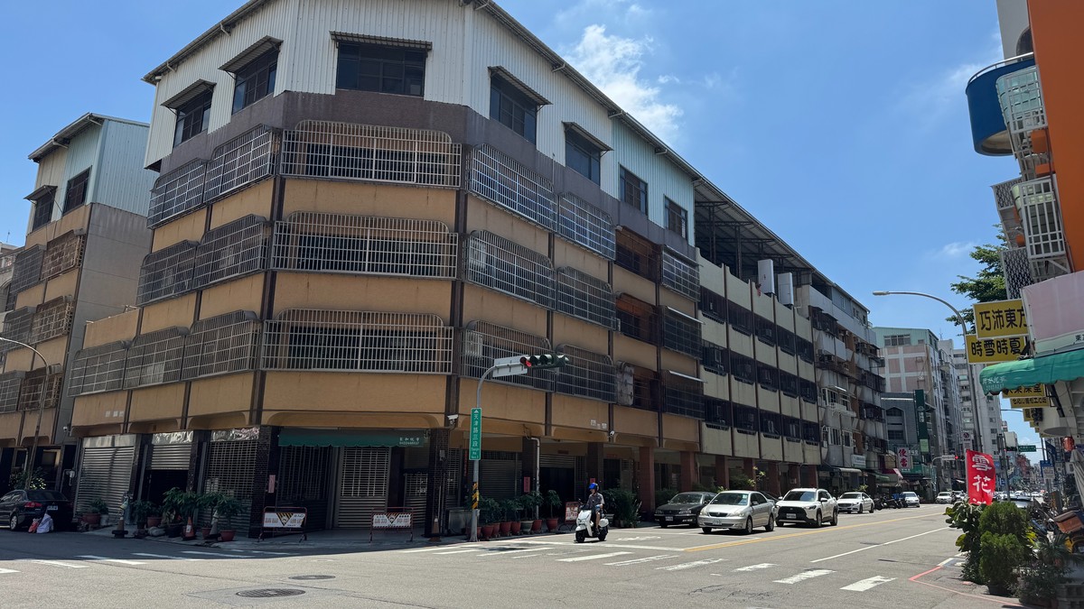 頂樓漏水誰出錢？管委會推給住戶「只賠一半」 法院判決：區權會決議也不...