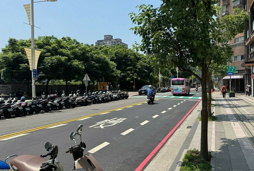 金融助力淨零轉型 綠色金融成果亮眼