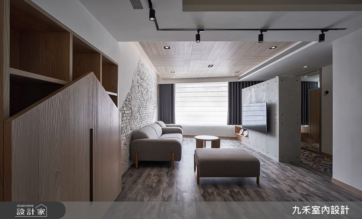 50 年老屋的包容力！長型屋改造後，客餐廳、臥房和衛浴再次被陽光擁抱