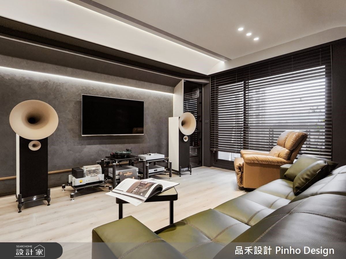 音樂發燒友的專屬私宅劇場！灰綠配色讓55坪現代風私宅雅痞有格調