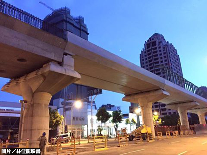 中捷高架連線完成　預計107年試營運