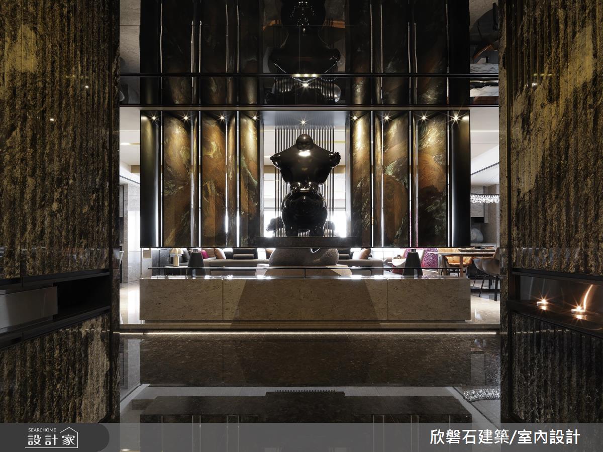  高端不冷硬、華麗不俗豔！現代風美學人文大宅 