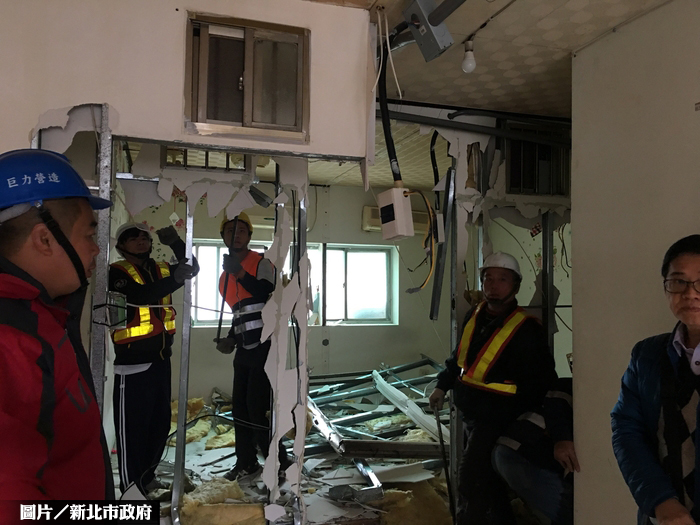 又違法出租　中和違建隔間遭拆