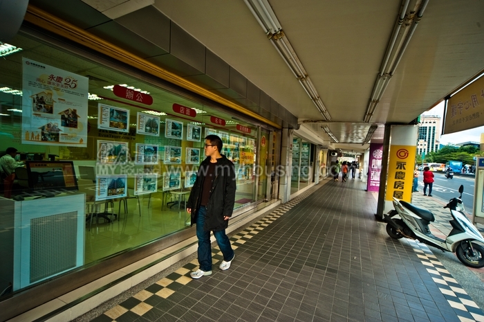 10月好寂寥　買賣移轉棟數多下滑