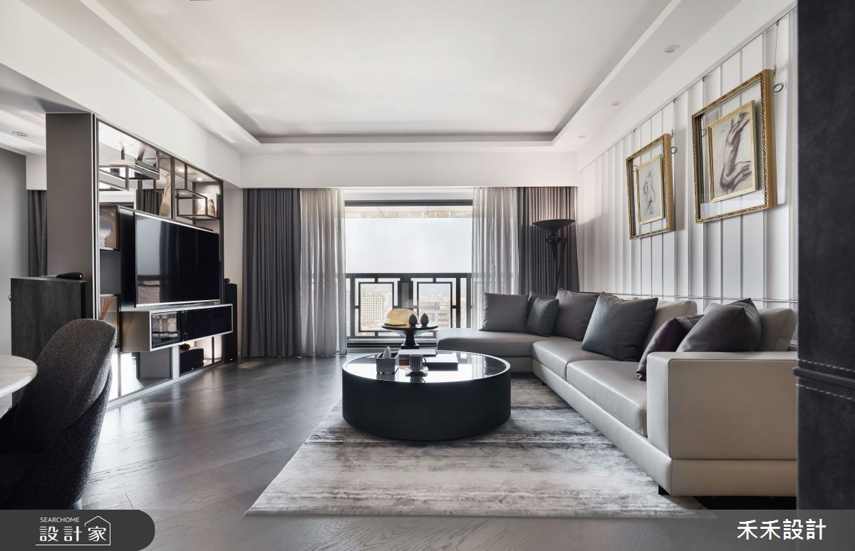 以線條形塑層次，以光暈染紋理的微奢好宅