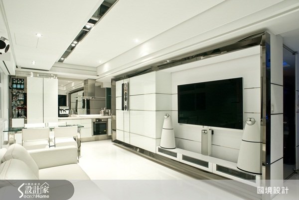 走出電影 回到未來  新人類太空系的現代風白色想像  