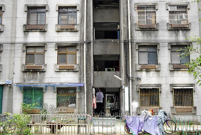 老屋裝電梯 將可免計容積率