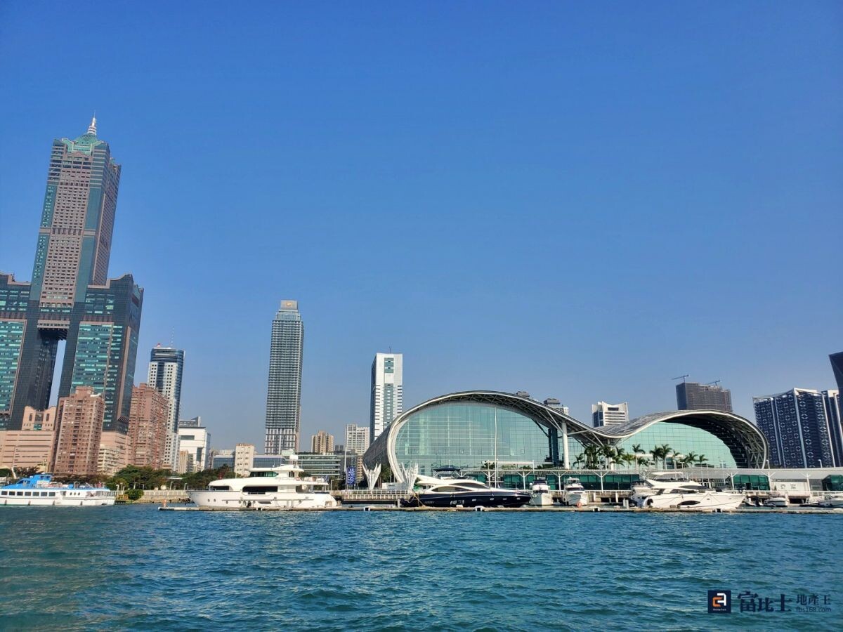 產業進駐高雄，除了楠梓園區外，亞灣區更備受期待。（圖／記者蘇茵慧）