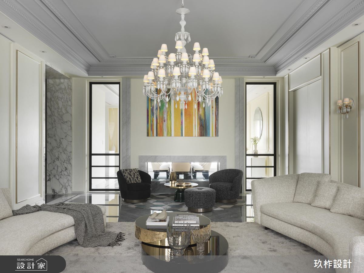 三代同居新古典透天住宅！走進雕影光藝的空間遊戲