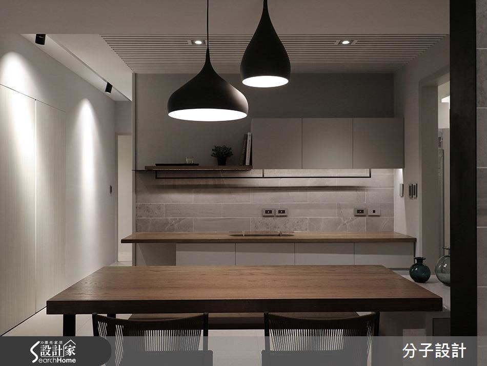 用現代設計，打造動線流暢、溫暖洋溢的聚會場，與家人共享溫馨時刻