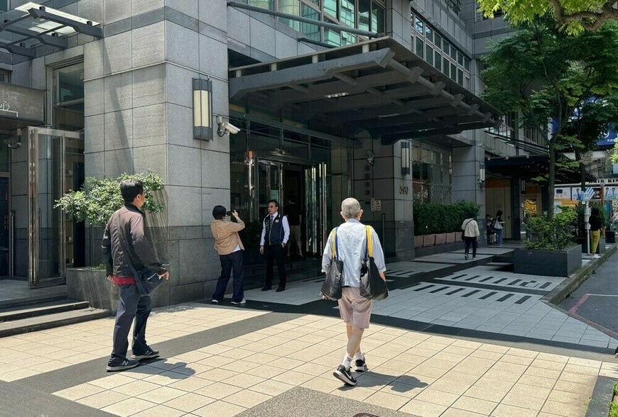 雙代書制是保障還是浪費？不動產交易『雙保險』優缺點解析