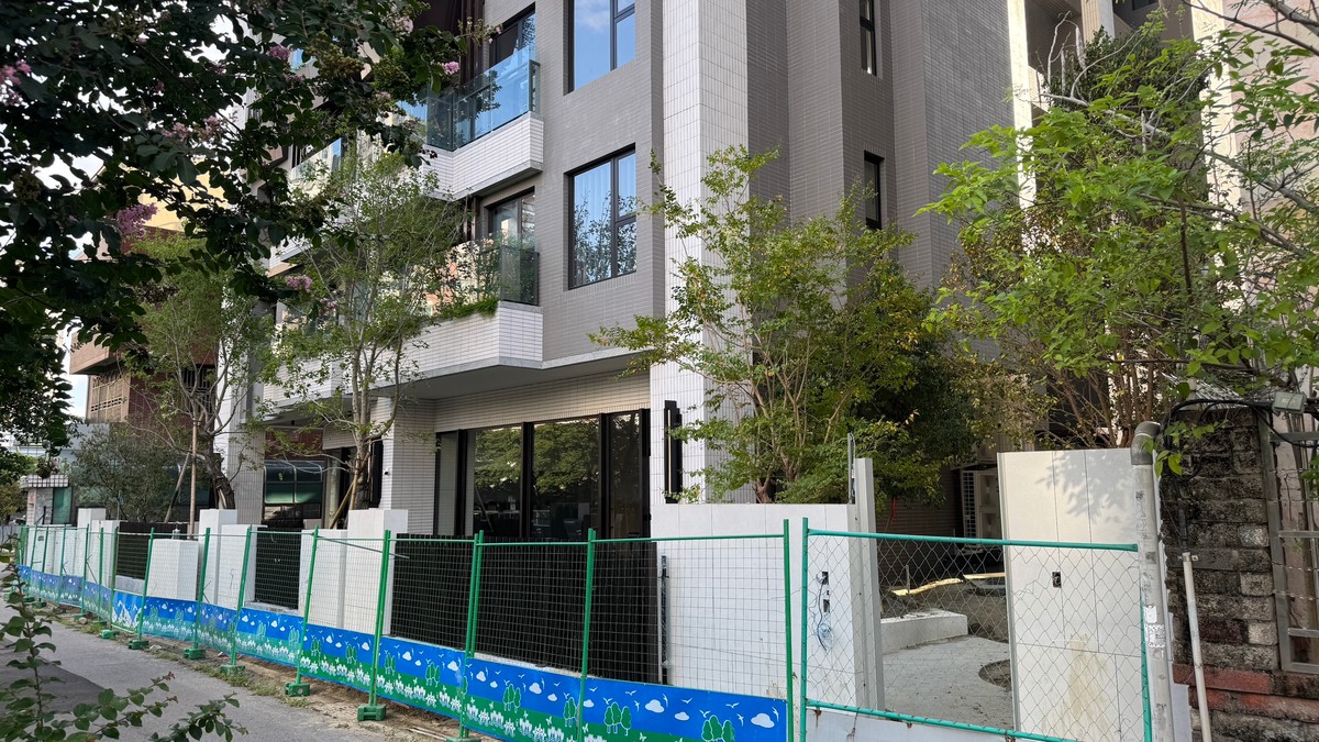 買房被房仲一句話惹怒！他霸氣回「我自己能力到哪我知道」 網讚：換房仲...
