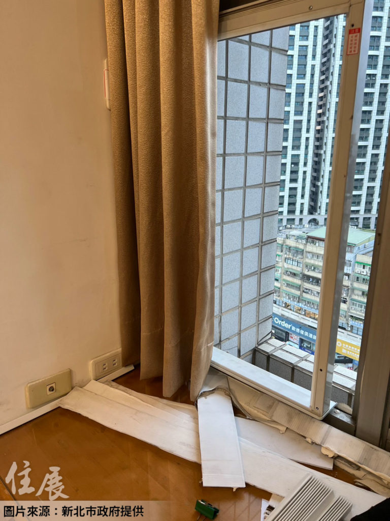 板橋大樓冷氣安裝不慎 釀恐怖工安意外 新北勞檢處勒令現場停工