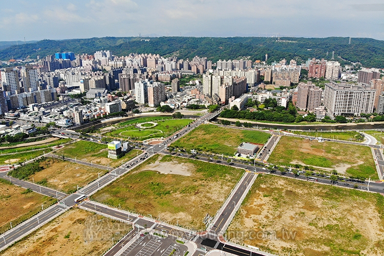 桃園5年內新大樓 交易均價達20.4萬